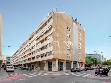 Appartement avec ascenseur à vendre à del Morell 17