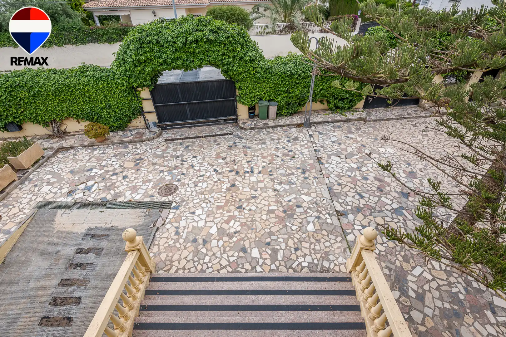 Terrassa de Casa o xalet en venda en Sant Joan d'Alacant amb Aire condicionat, Jardí privat i Terrassa