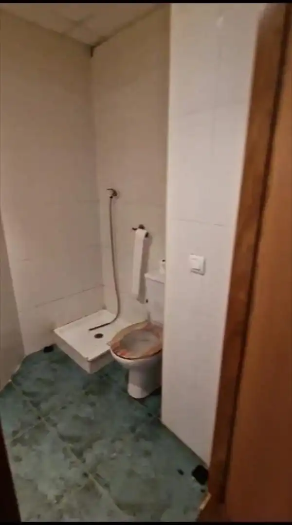 Bany de Local en venda en Alzira