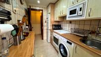 Flat for sale in Juan de la Cierva, imagen 3