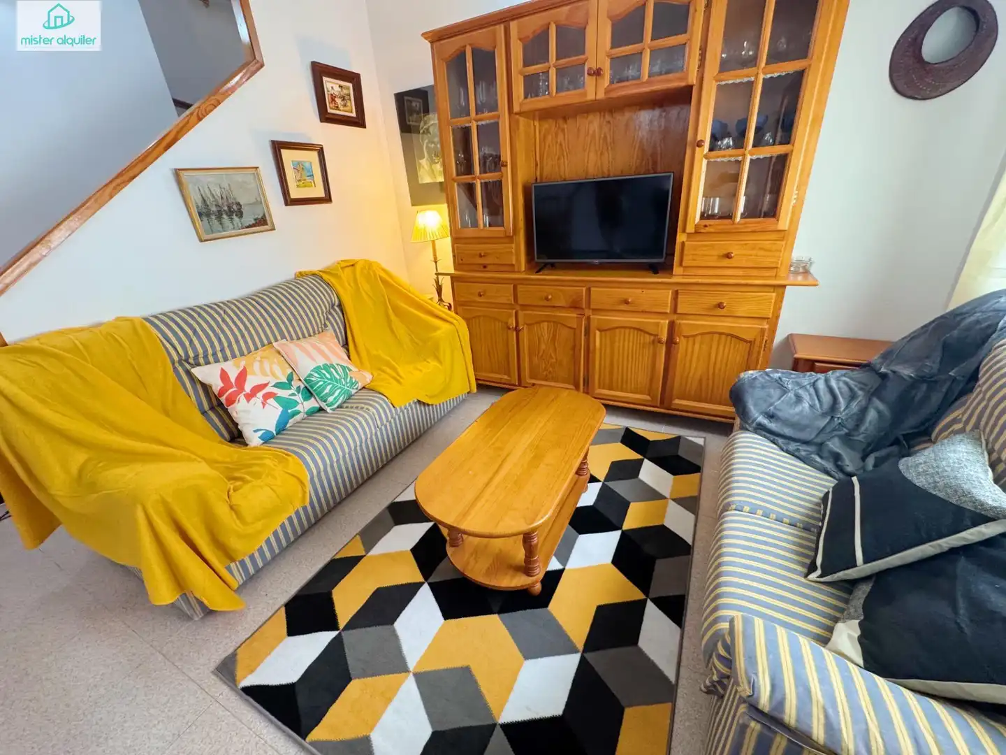 Bungalow con terrazza in affitto a Calle ALBAYNA 3