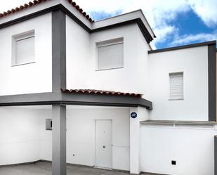 Exterior view of Single-family semi-detached for sale in Tegueste  with Private garden, Oven and Balcony