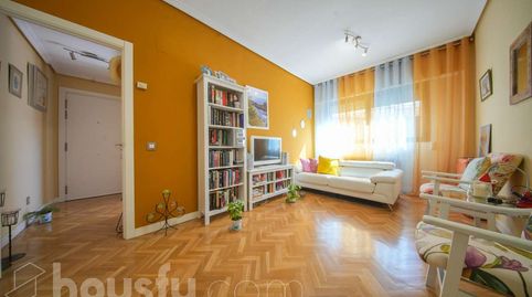 Foto 5 de Piso en venta en Calle Pando, ., Valdeacederas, Madrid Capital