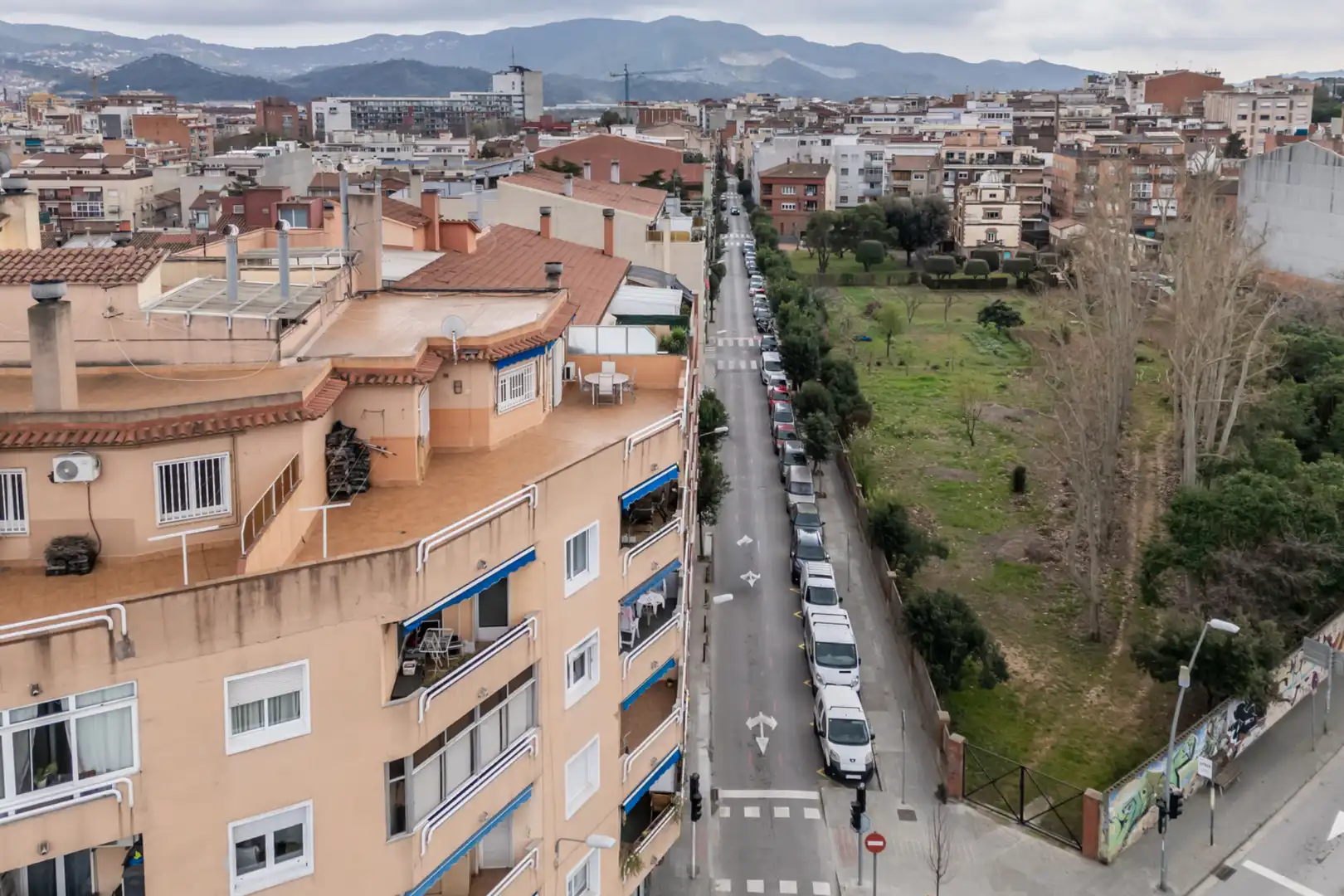Vista exterior de Àtic en venda en Mollet del Vallès amb Aire condicionat, Calefacció i Terrassa