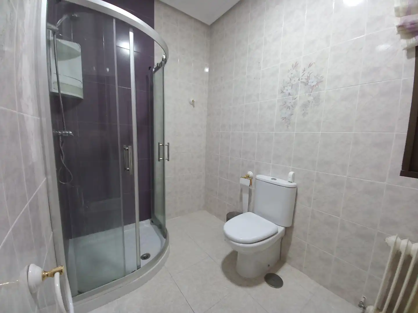 Baño de Piso en venta en Úbeda con Aire acondicionado, Calefacción y Terraza