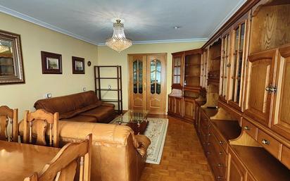 Living room of Flat for sale in Tineo  with Heating, Private garden and Parquet flooring