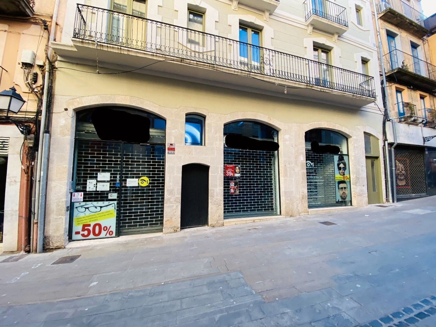 Local de alquiler en Figueres con Aire acondicionado