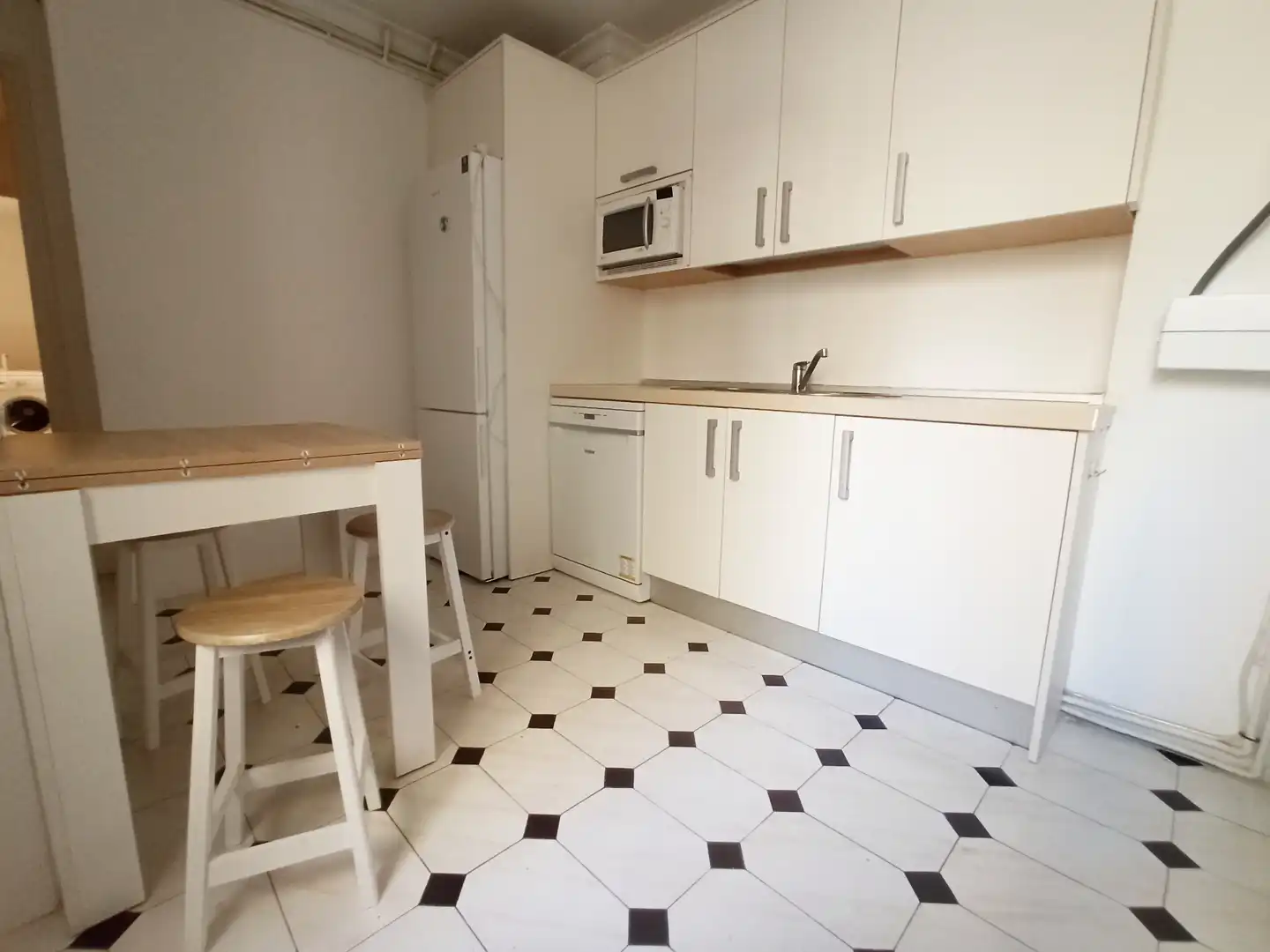 Kitchen of Flat for sale in Madrid  with Air Conditioner, Heating and Parquet flooring