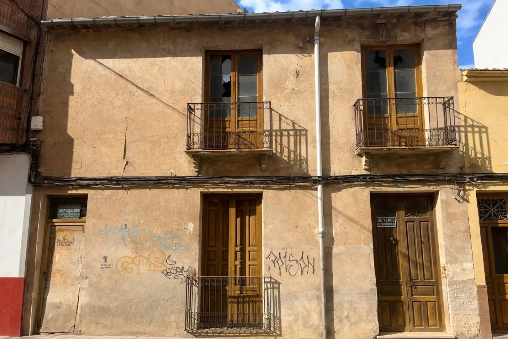 Vista exterior de Casa adosada en venda en Almansa