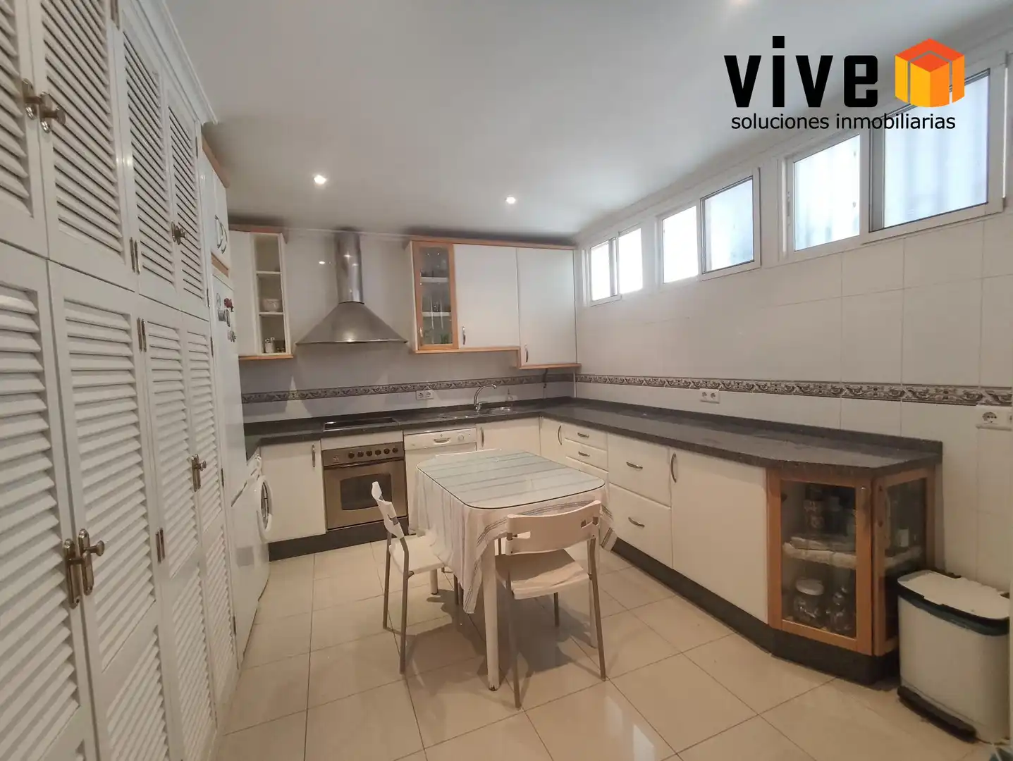 Küche von Wohnung zur Miete in Sevilla mit Klimaanlage, Möbliert und Balkon