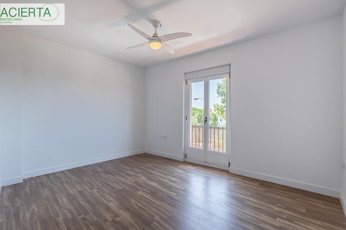 Bedroom of House or chalet for sale in  Granada Capital  with Terrace