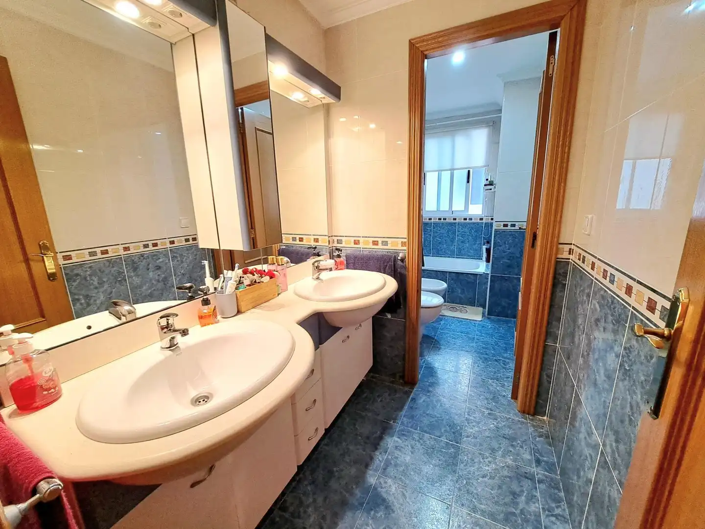Bathroom of Flat for sale in Alzira