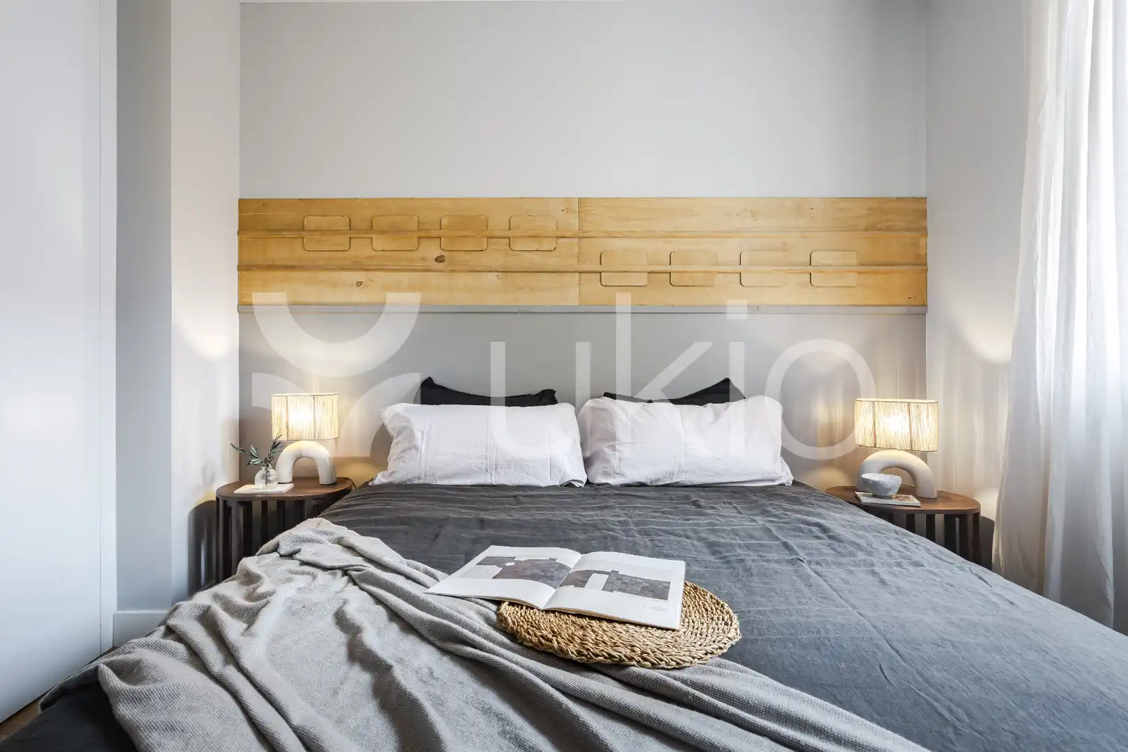 Habitación de Apartamento de alquiler en Madrid con Aire acondicionado, Calefacción y Amueblado