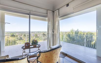 Living room of Apartment for sale in  Madrid Capital  with Terrace and Balcony