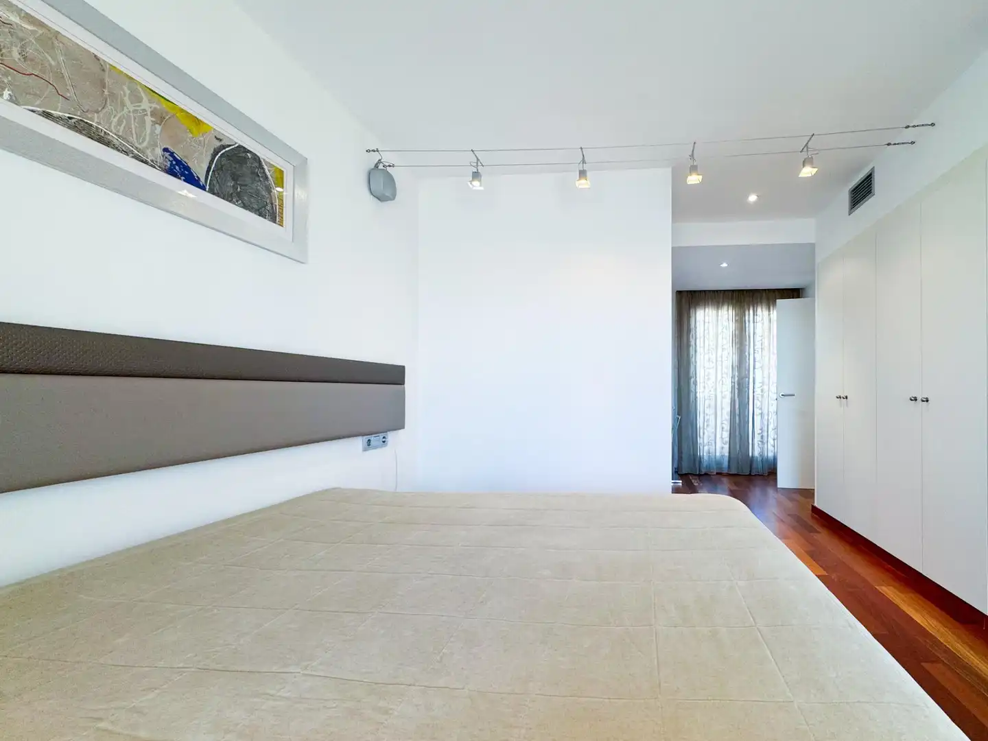 Habitación de Casa o chalet en venta en Torredembarra con Aire acondicionado, Calefacción y Jardín privado