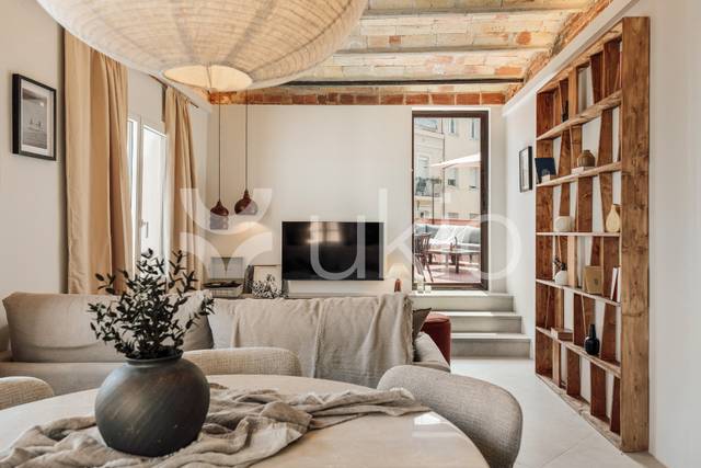Apartamento en Alquiler en Carrer de Grases en El Poble Sec - Parc de Montjuïc