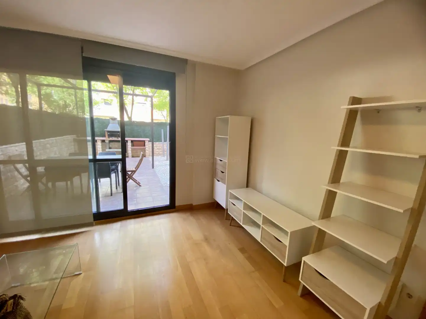 Bedroom of Flat for rent in  Logroño  with Air Conditioner, Heating and Private garden