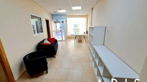 Foto 2 von Geschaftsraum zur Miete in Calle Juan Carlos I, Centro, Alhaurín de la Torre