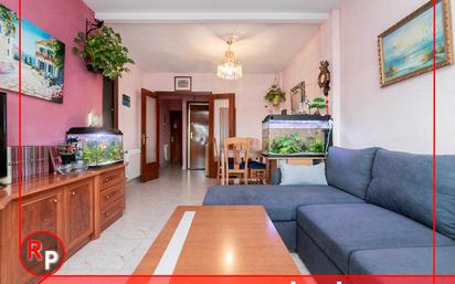 Sala d'estar de Pis en venda en San Fernando de Henares amb Aire condicionat, Calefacció i Terrassa