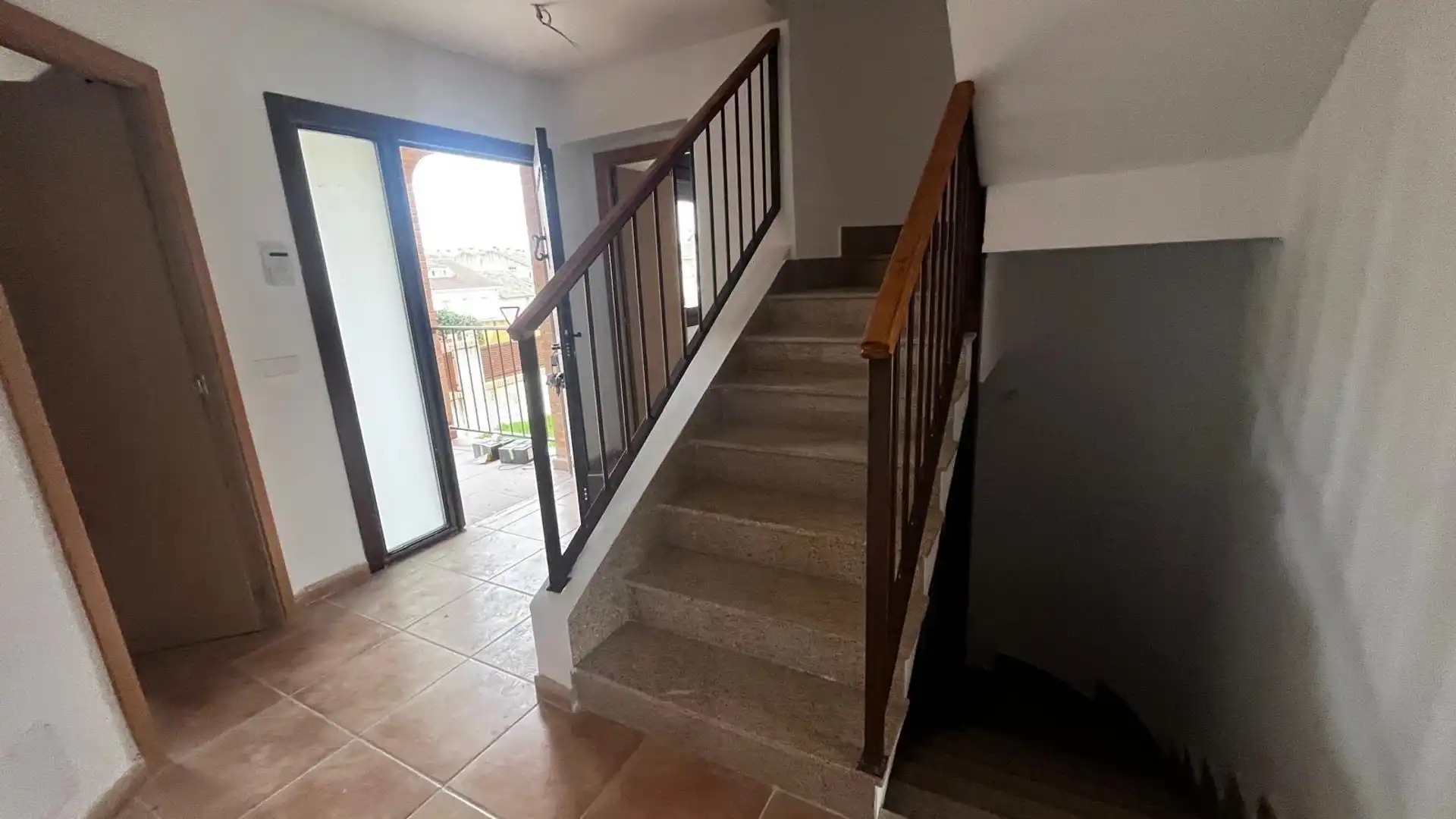 Single-family semi-detached for sale in Villaluenga de la Sagra