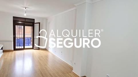 Photo 2 of Flat to rent in Ronda Poniente, Centro, Torrejón de Ardoz