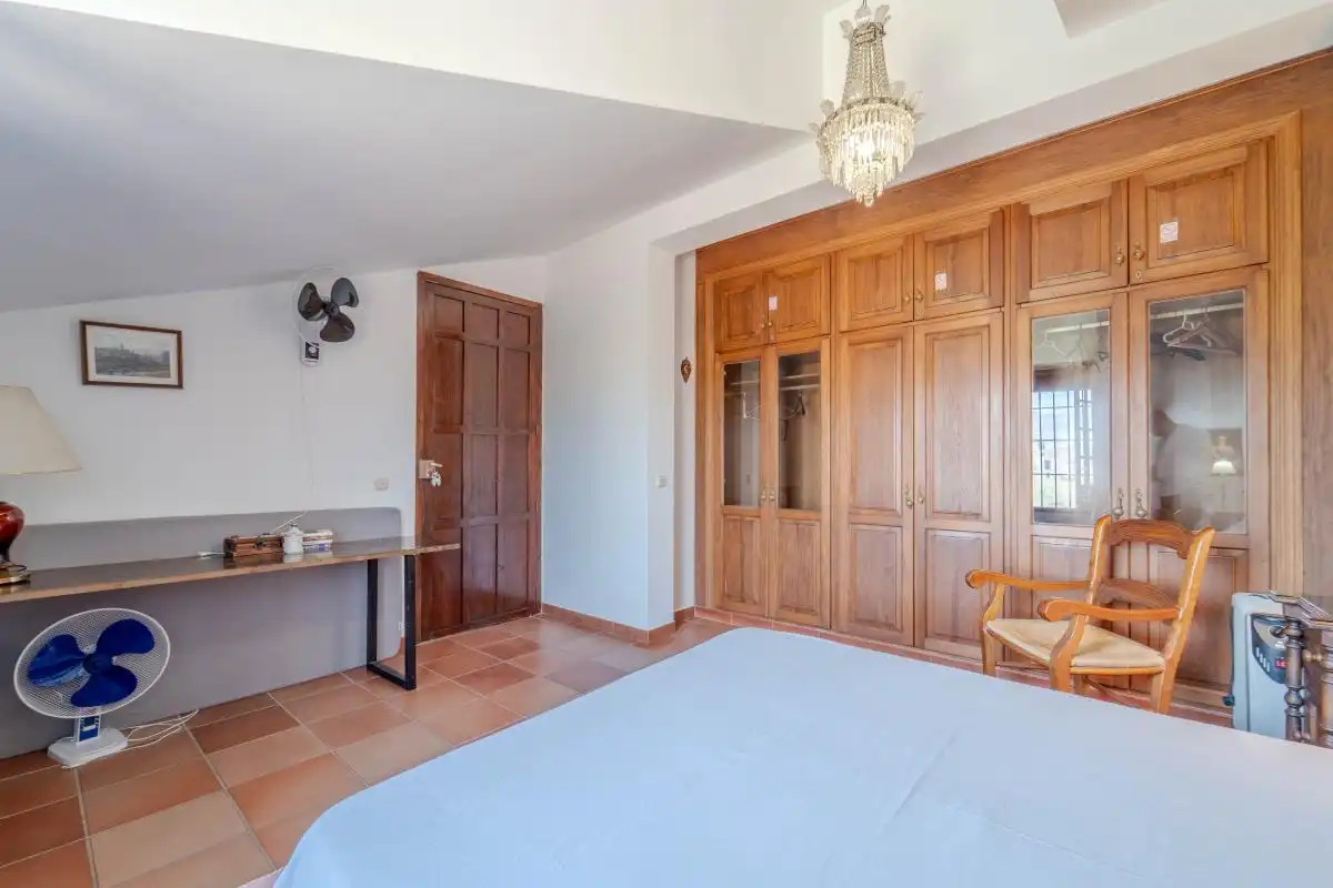 Habitación de Finca rústica en venta en Antequera con Aire acondicionado, Calefacción y Jardín privado