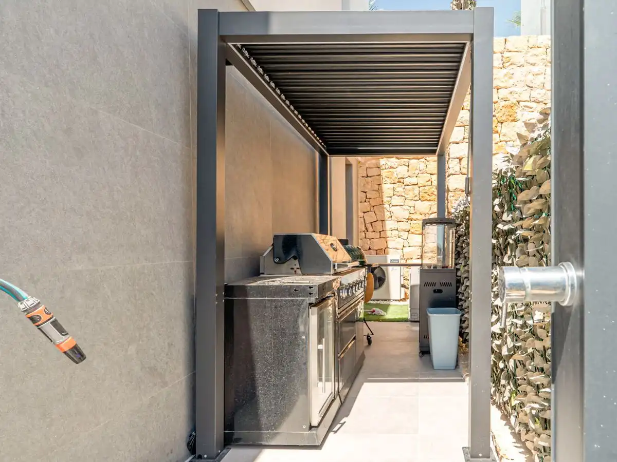 Chalet con piscina en venta en Golf Bahía, imagen 46