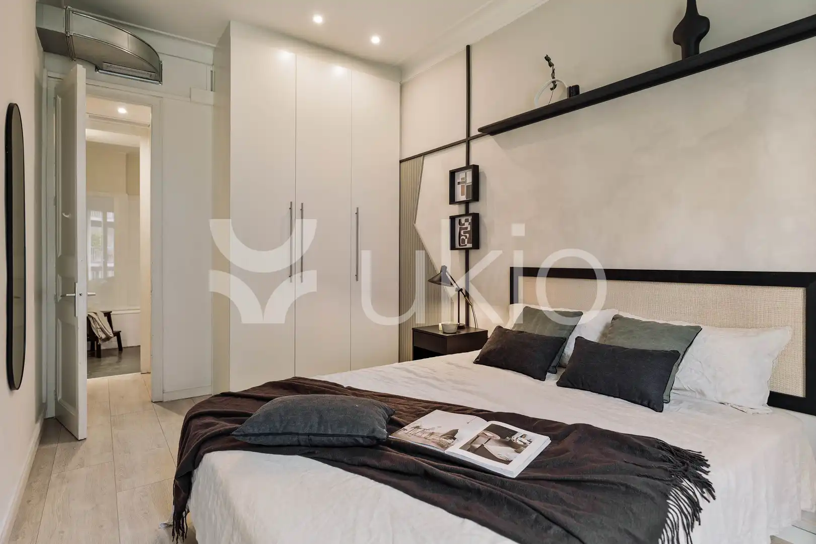 Bedroom of Apartments for rent in Barcelona  with Air Conditioner, Heating and Furnished