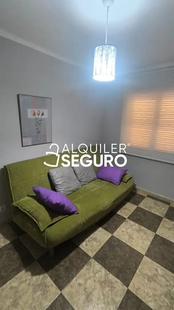 Wohnzimmer von Wohnung zur Miete in Sevilla mit Klimaanlage und Möbliert