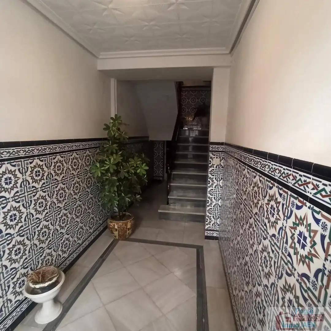 Casa en venda a Torredonjimeno, imagen 2