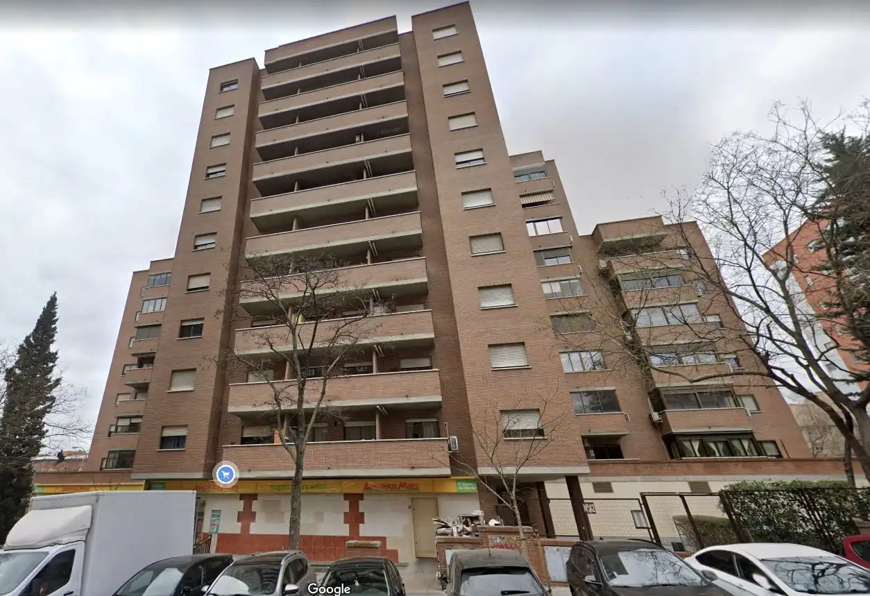 Exterior view of Garage for rent in Madrid