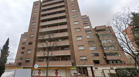 Photo 4 of Garage to rent in Calle de Villalobos, 42, Palomeras Sureste, Madrid