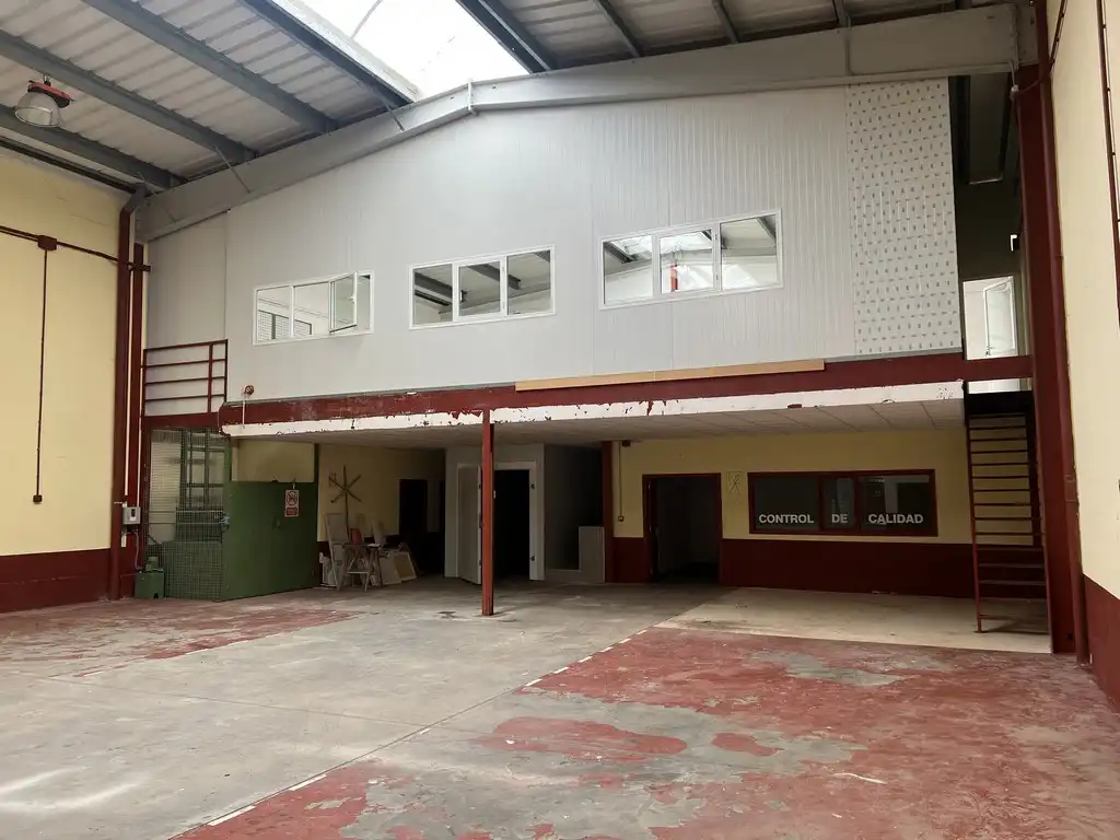 Industrial buildings for sale in Lugo  with Alarm