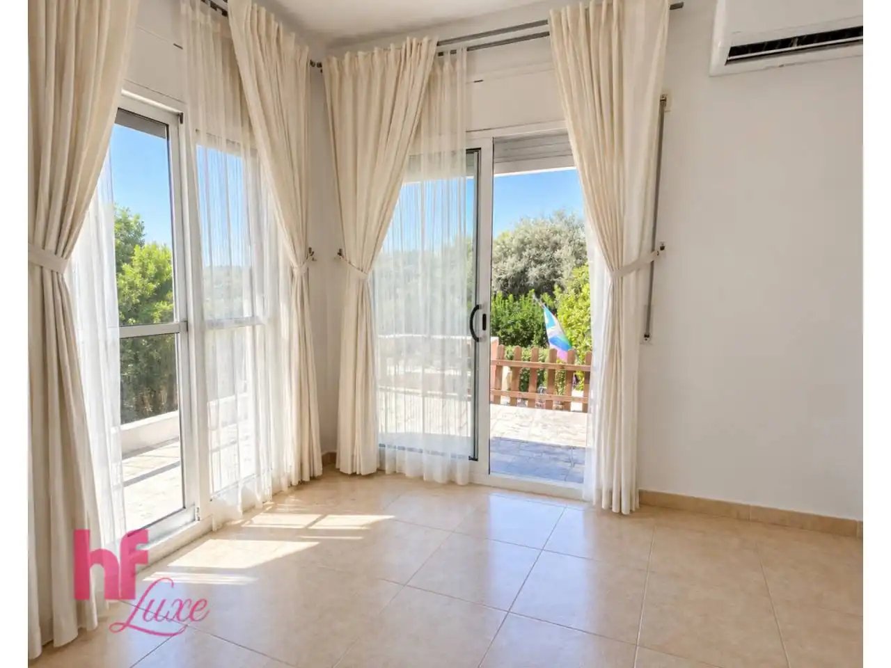 Houses for sale in Rubí  with Air Conditioner, Heating and Private garden