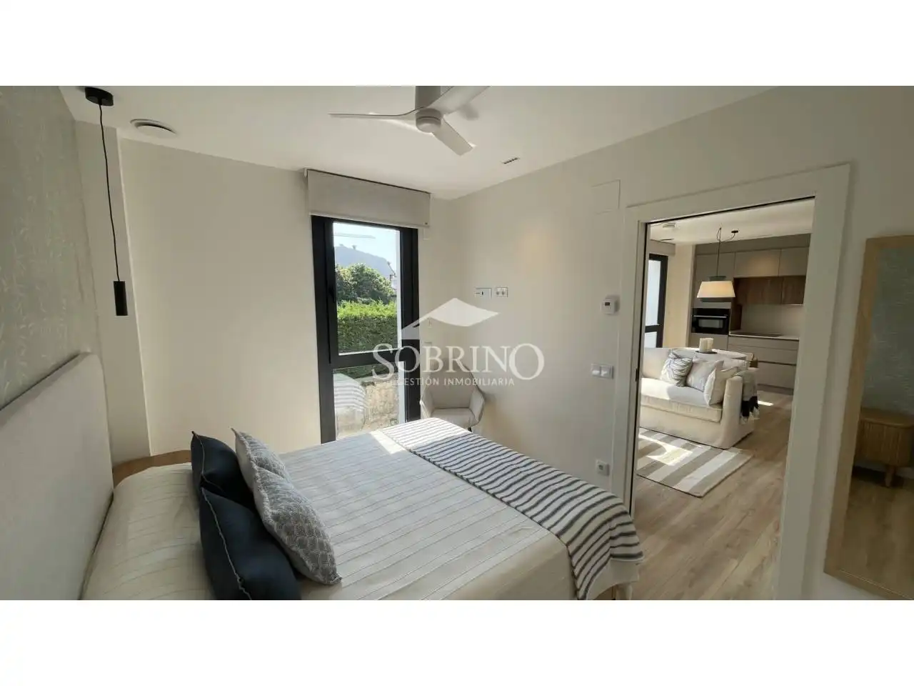Habitación de Apartamento en venta en Llanes con Aire acondicionado, Calefacción y Amueblado