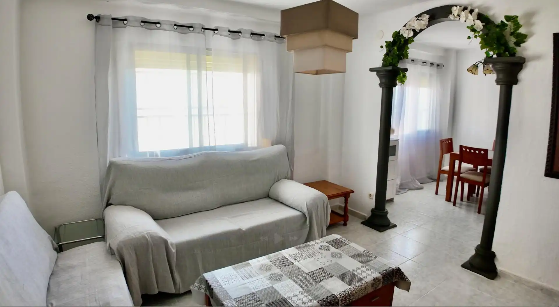 Sala d'estar de Apartament en venda en Marbella
