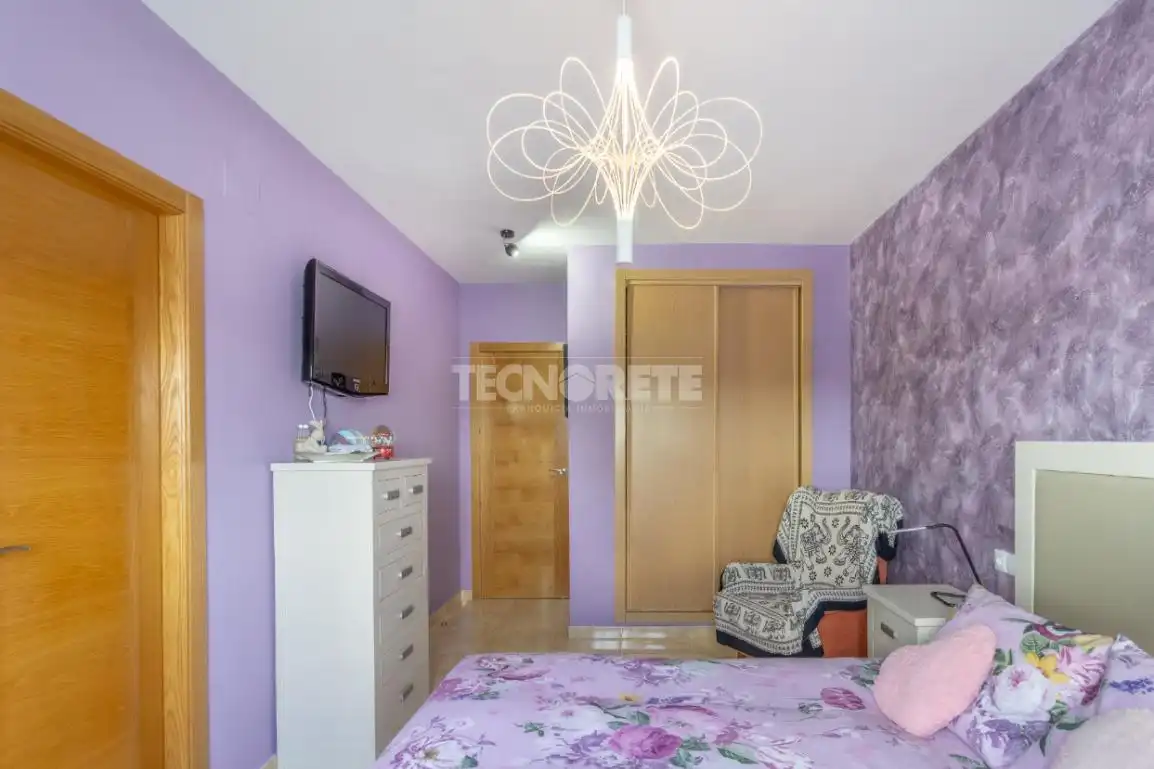 Bedroom of Flat for sale in Toledo  with Heating
