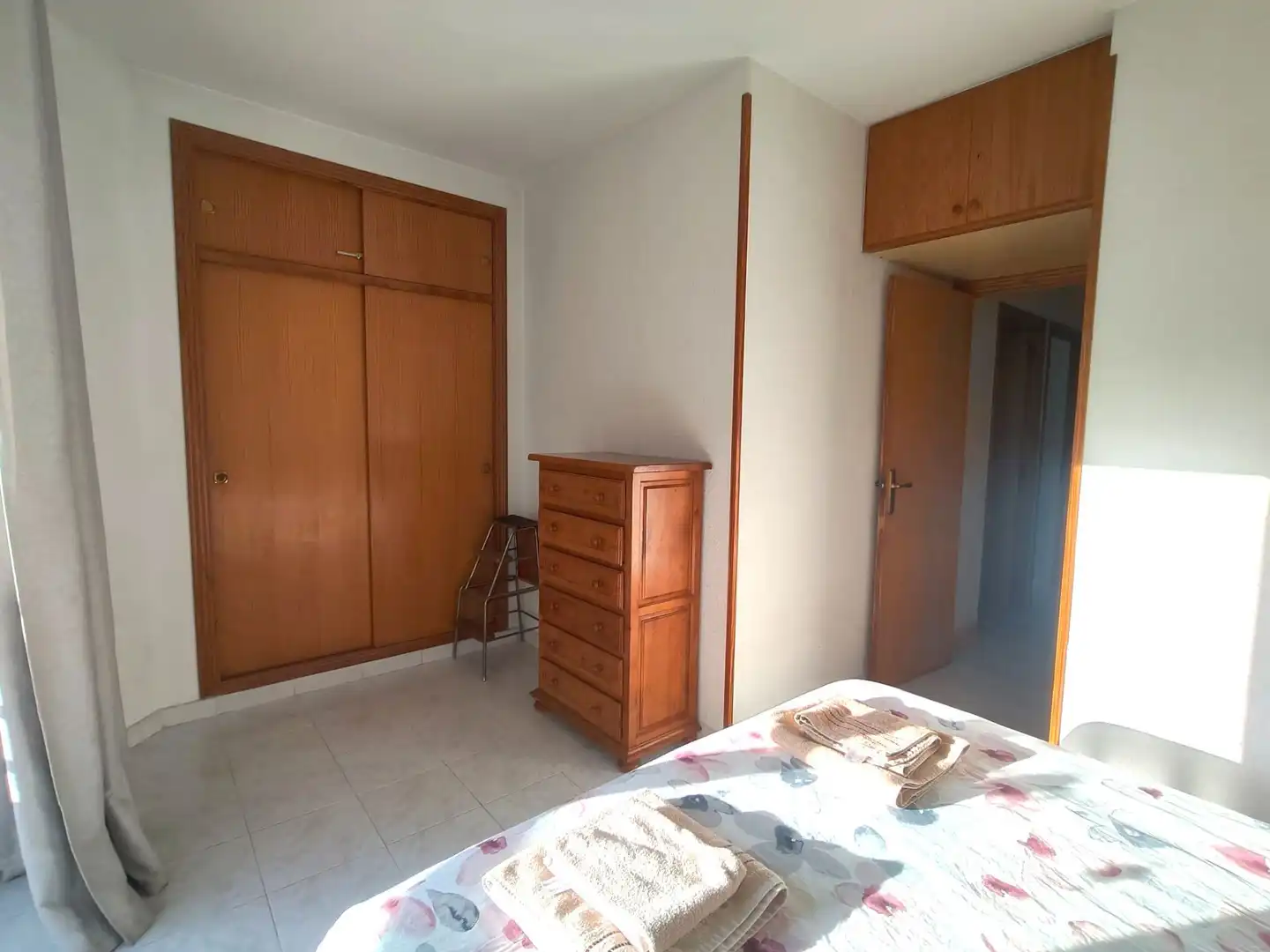 Dormitori de Apartament de lloguer en Santa Pola amb Aire condicionat, Calefacció i Terrassa