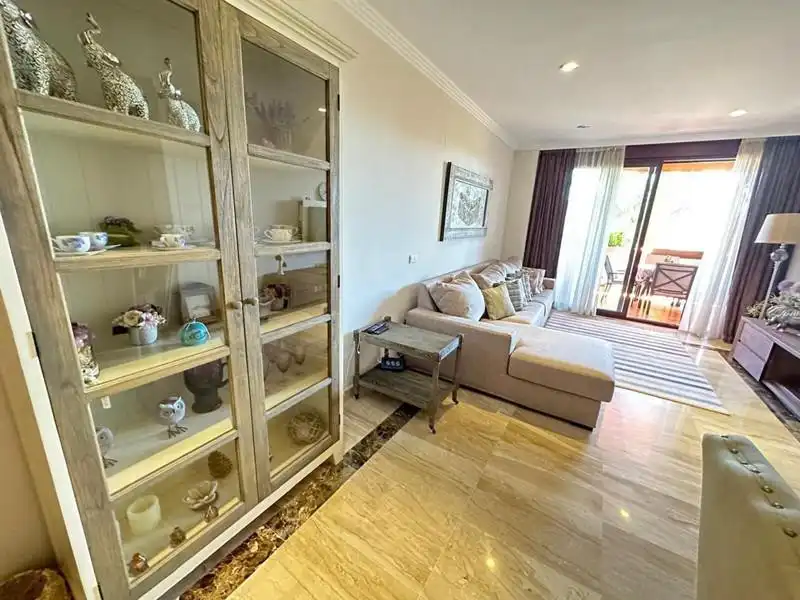 Wohnzimmer von Wohnungen zur Miete in Selwo