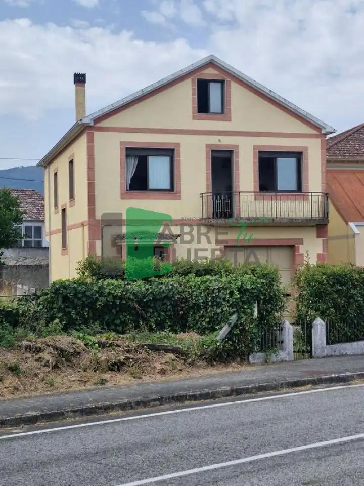 Chalet con jardín en venta en Ramirás, imagen 2