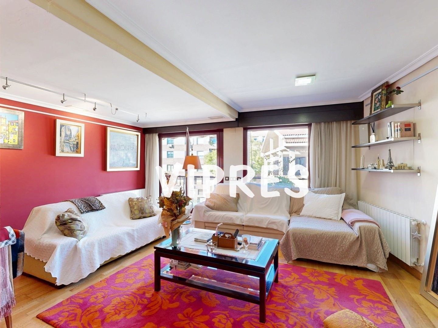 Duplex for sale in Casco Antiguo