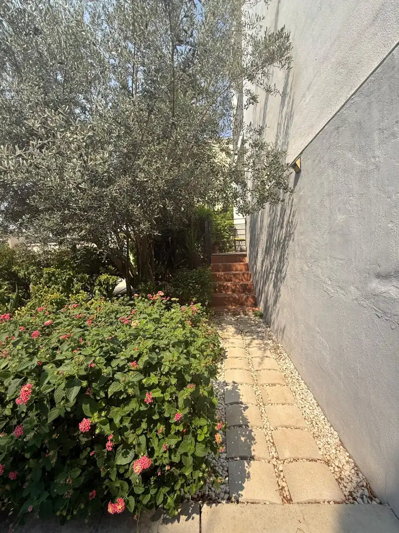 Jardí de Apartament de lloguer en Mairena del Aljarafe amb Calefacció, Moblat i Rentadora