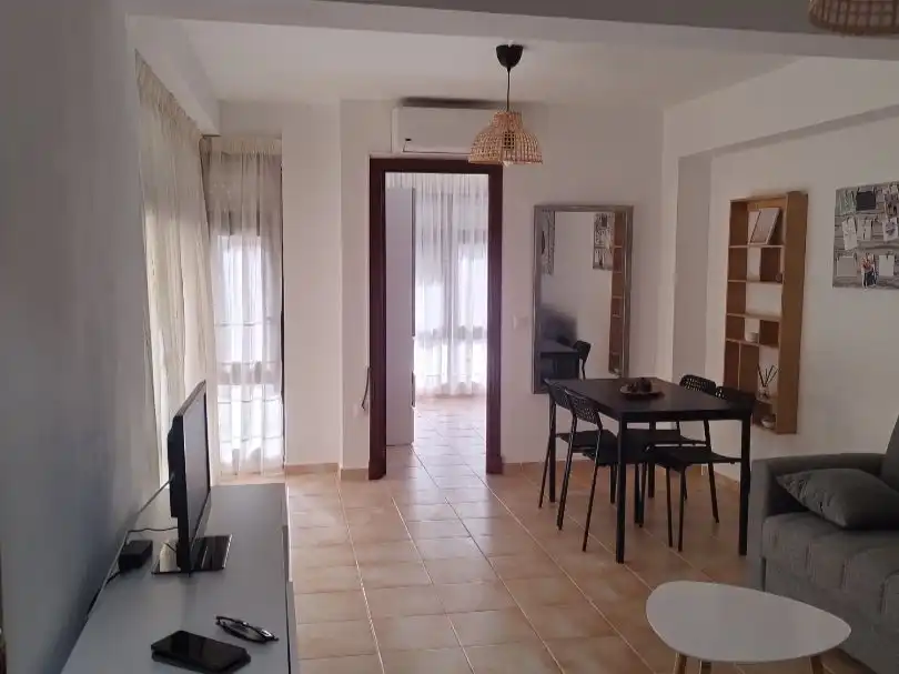 Wohnzimmer von Wohnung zur Miete in Puerto Real mit Klimaanlage und Balkon