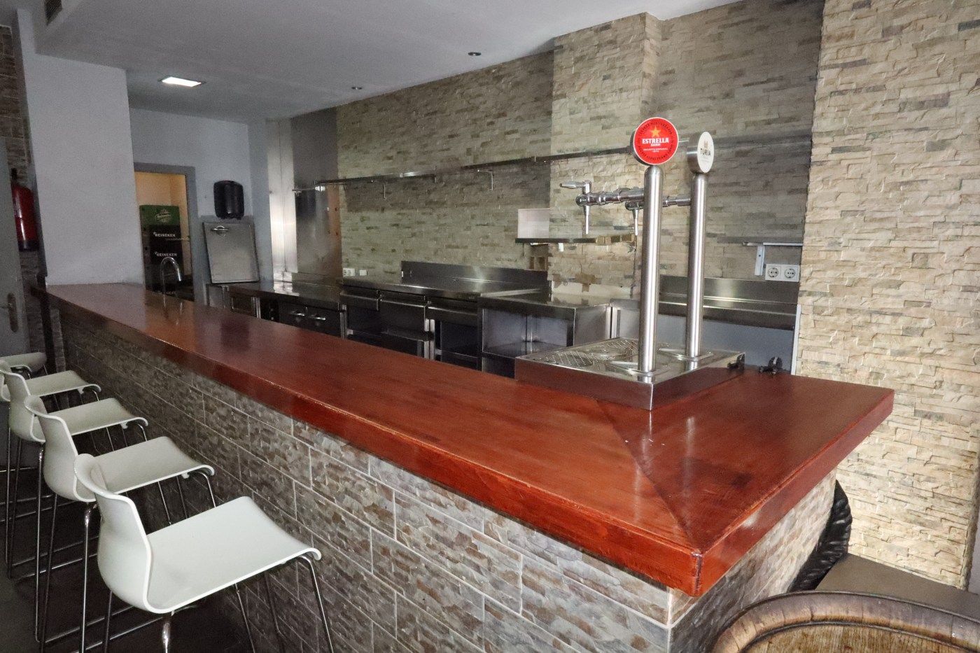 Premises for sale in  Barcelona Capital  with Air Conditioner and Furnished