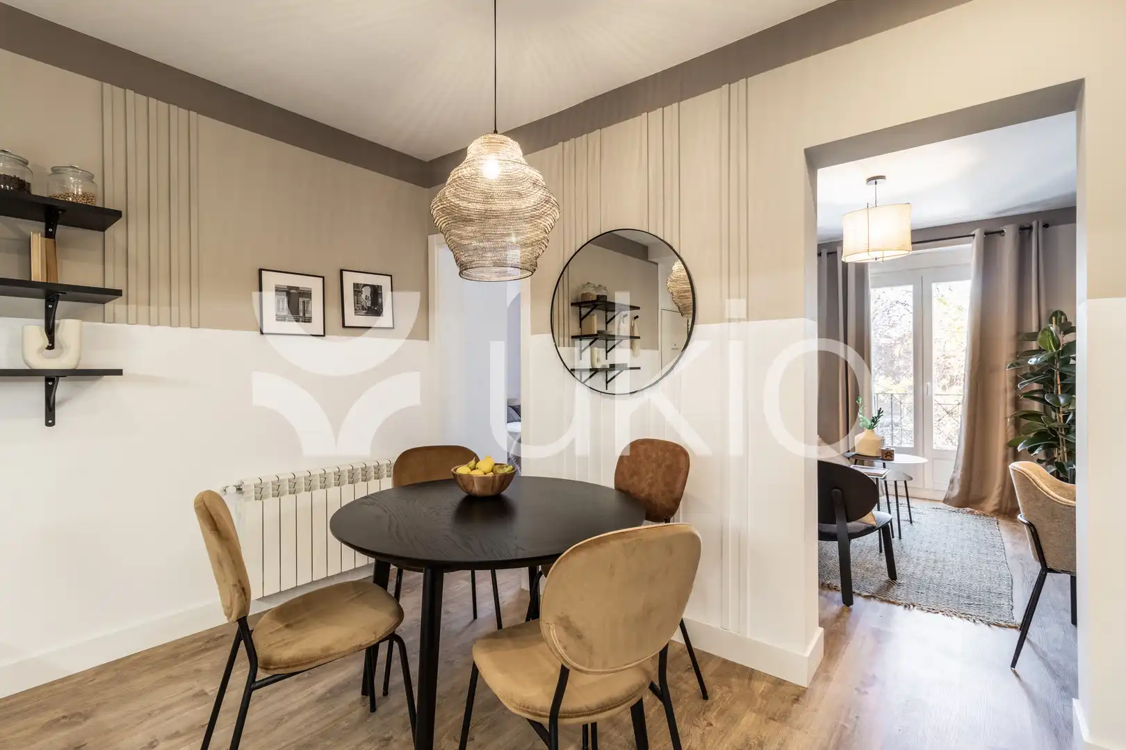 Comedor de Apartamento de alquiler en Madrid con Aire acondicionado, Calefacción y Amueblado