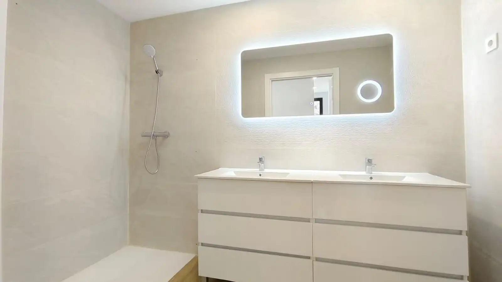 Rez-de-chaussée avec ascenseur à vendre à Eixample Sud – Migdia, imagen 16