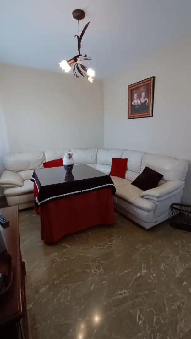Sala de estar de Casa adosada de alquiler en La Zubia con Amueblado, Horno y Lavadora