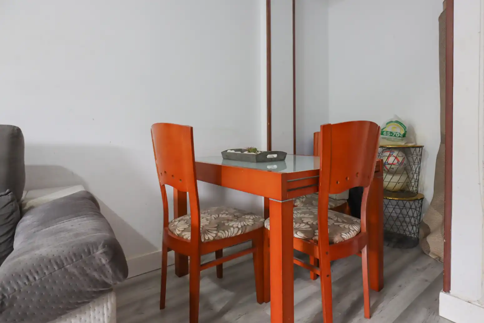 Comedor de Piso en venta en Oviedo  con Calefacción y Terraza