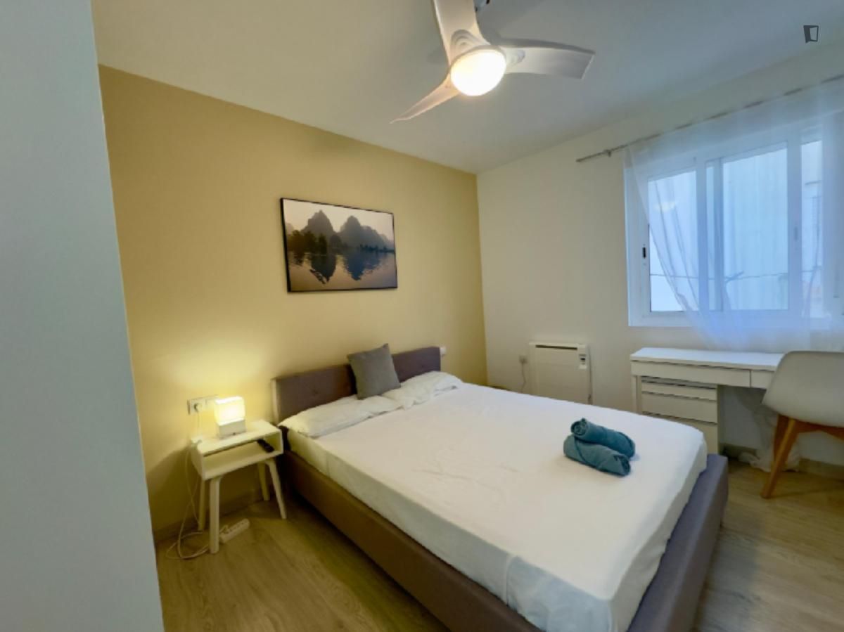 Dormitori de Apartament per a compartir en Castellón de la Plana / Castelló de la Plana amb Aire condicionat, Calefacció i Moblat