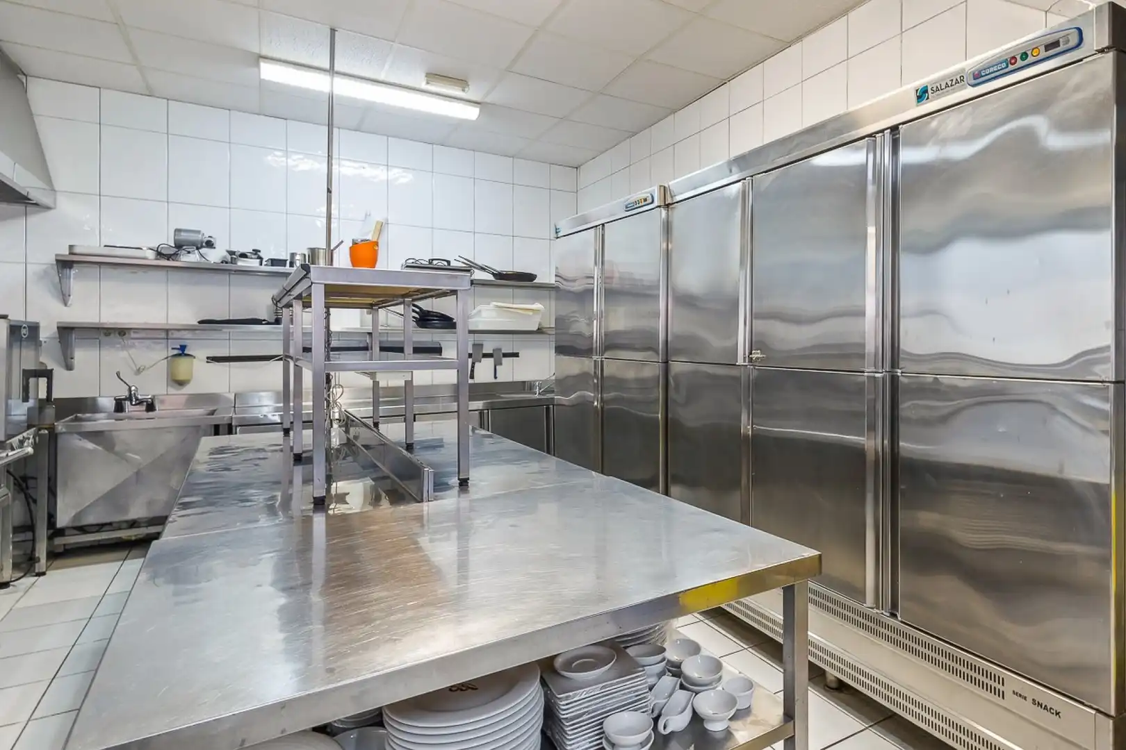 Cocina de Local en venta en Orihuela con Aire acondicionado y Alarma